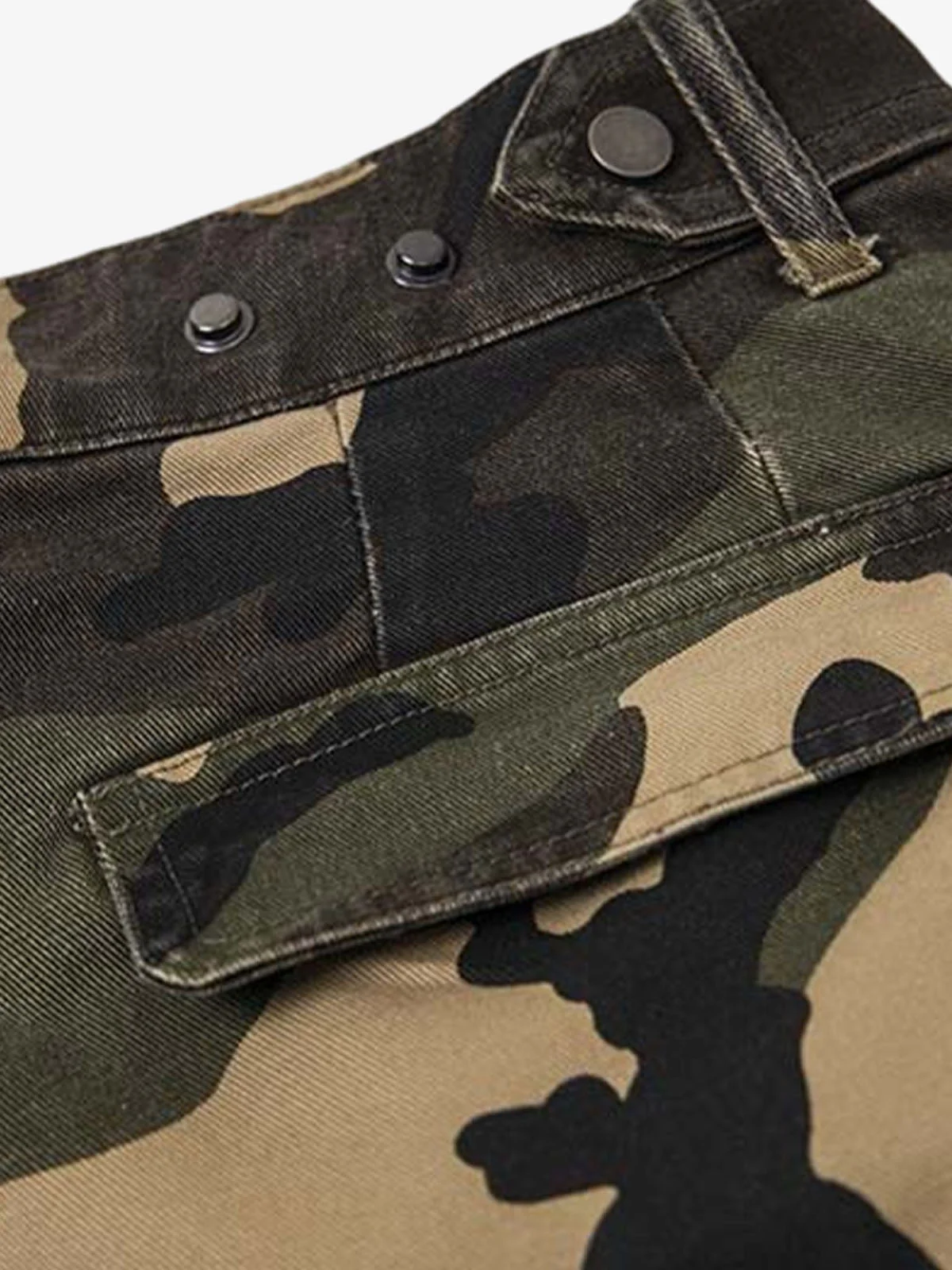 Camouflage Cotton Cargo Multi Pocket Jorts - Image 8