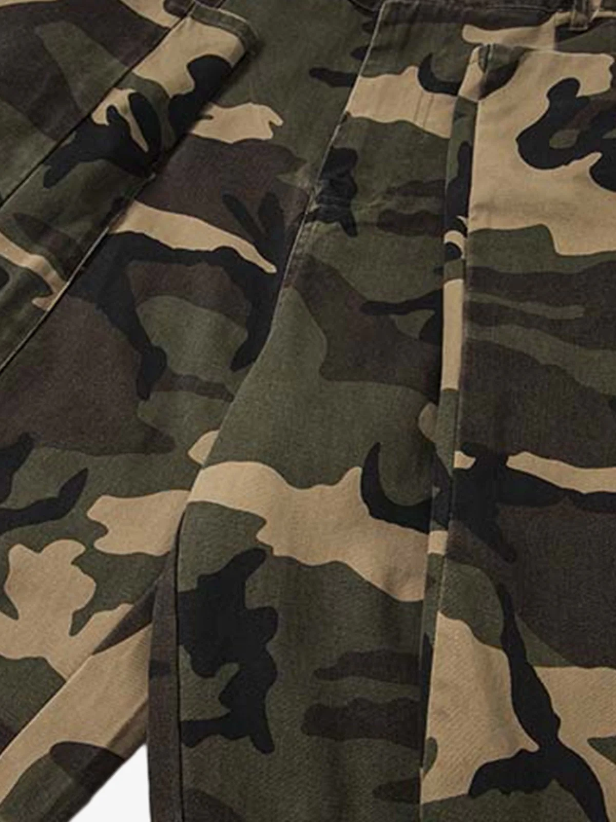 Camouflage Cotton Cargo Multi Pocket Jorts - Image 9