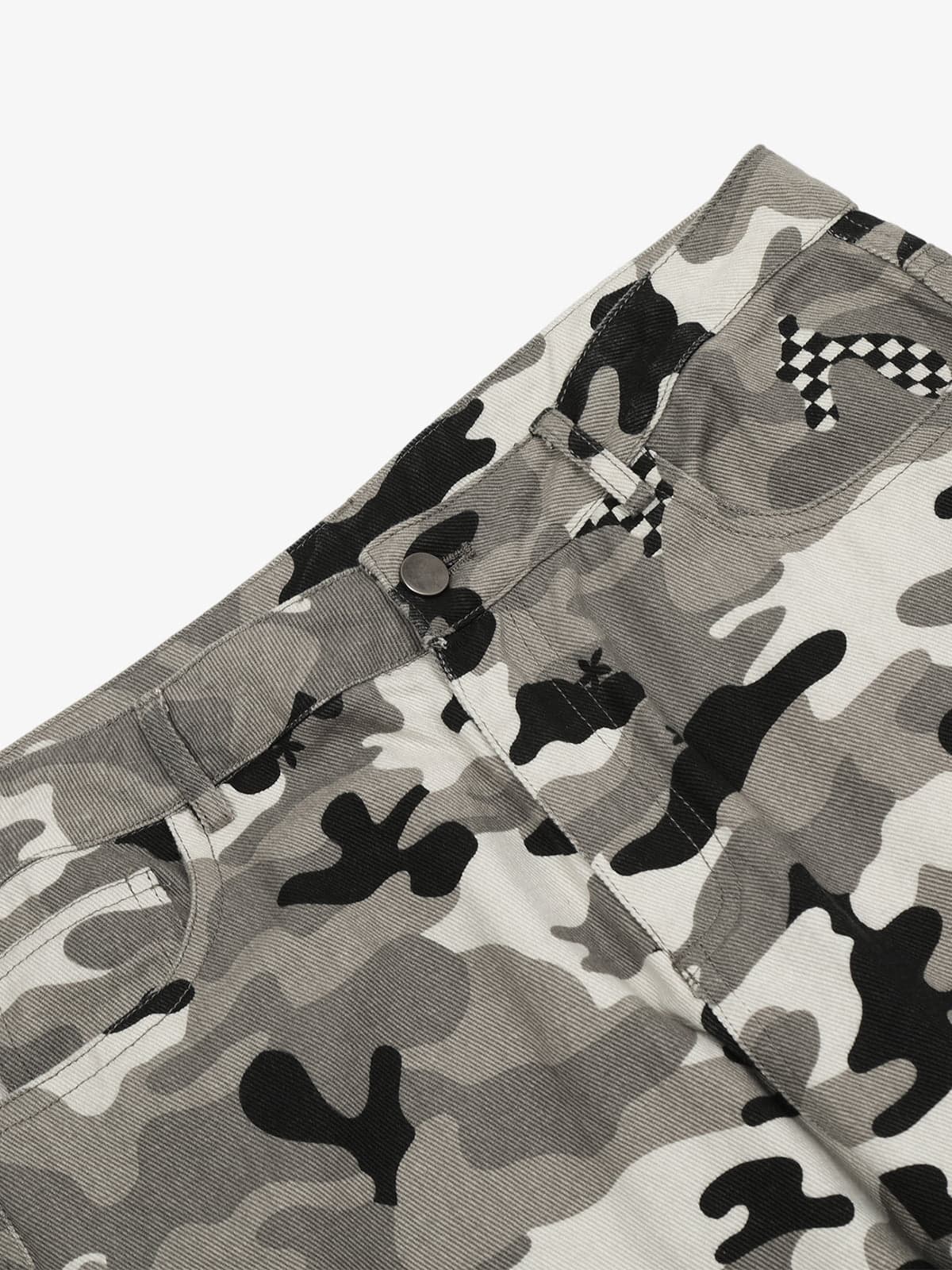 Checkerboard Patches Camo Cargo Flared Pants - Image 3