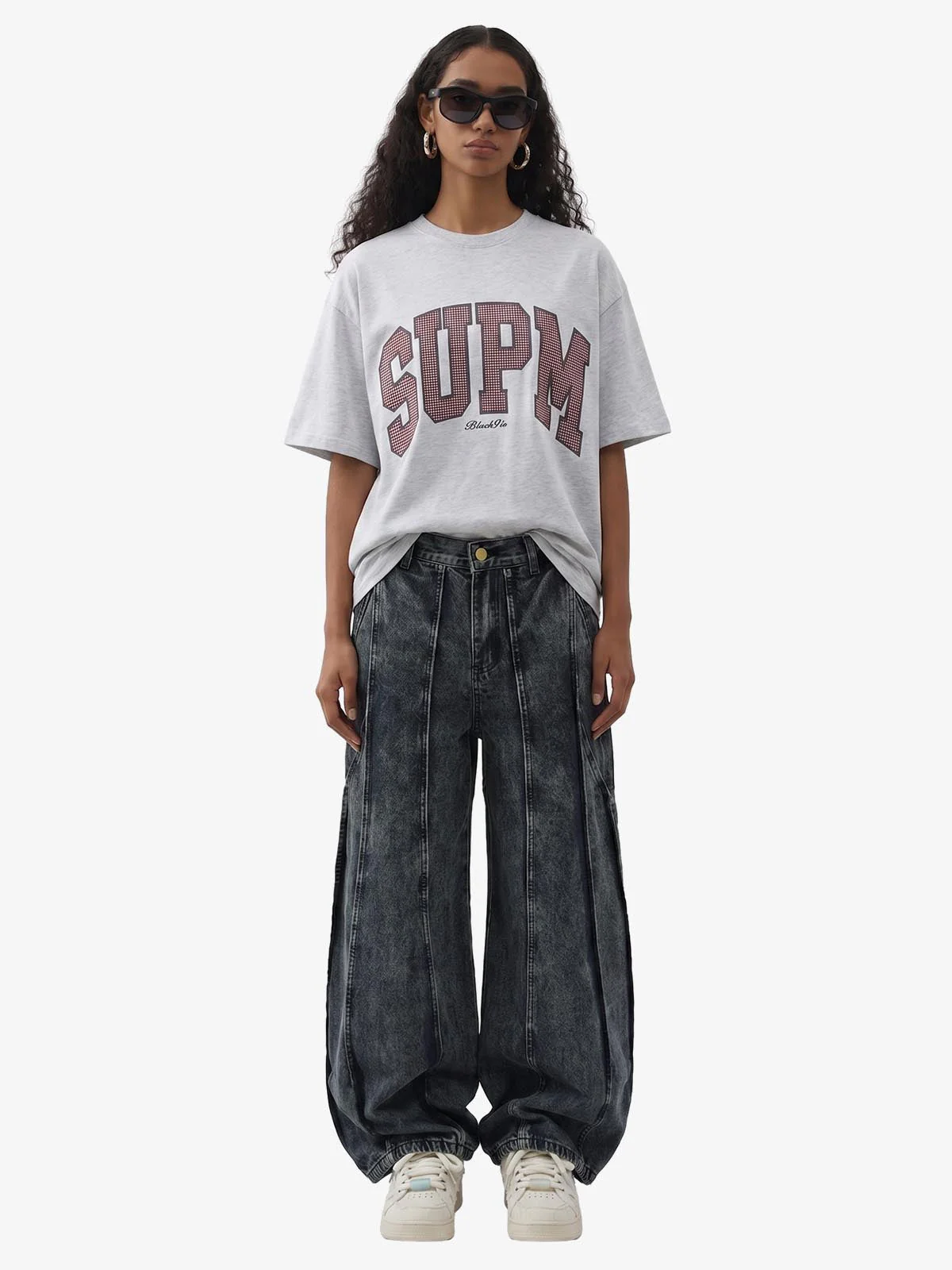 Washed Geometric Panel Barrel Jeans - Image 4
