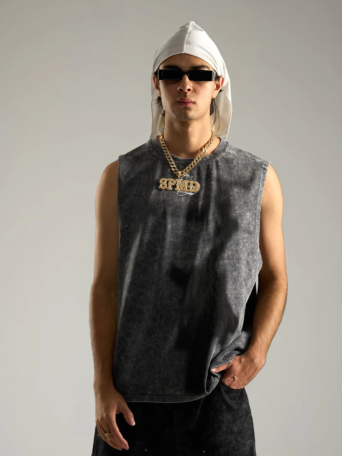 Cross-Print Distressed Washed Vest - Image 11