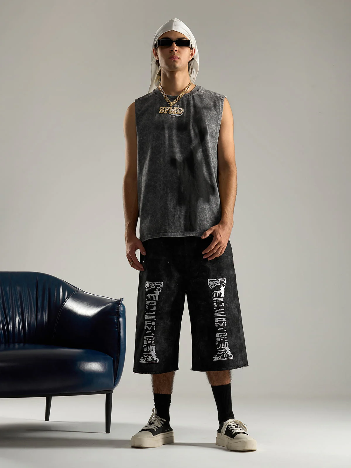 Cross-Print Distressed Washed Vest - Image 15