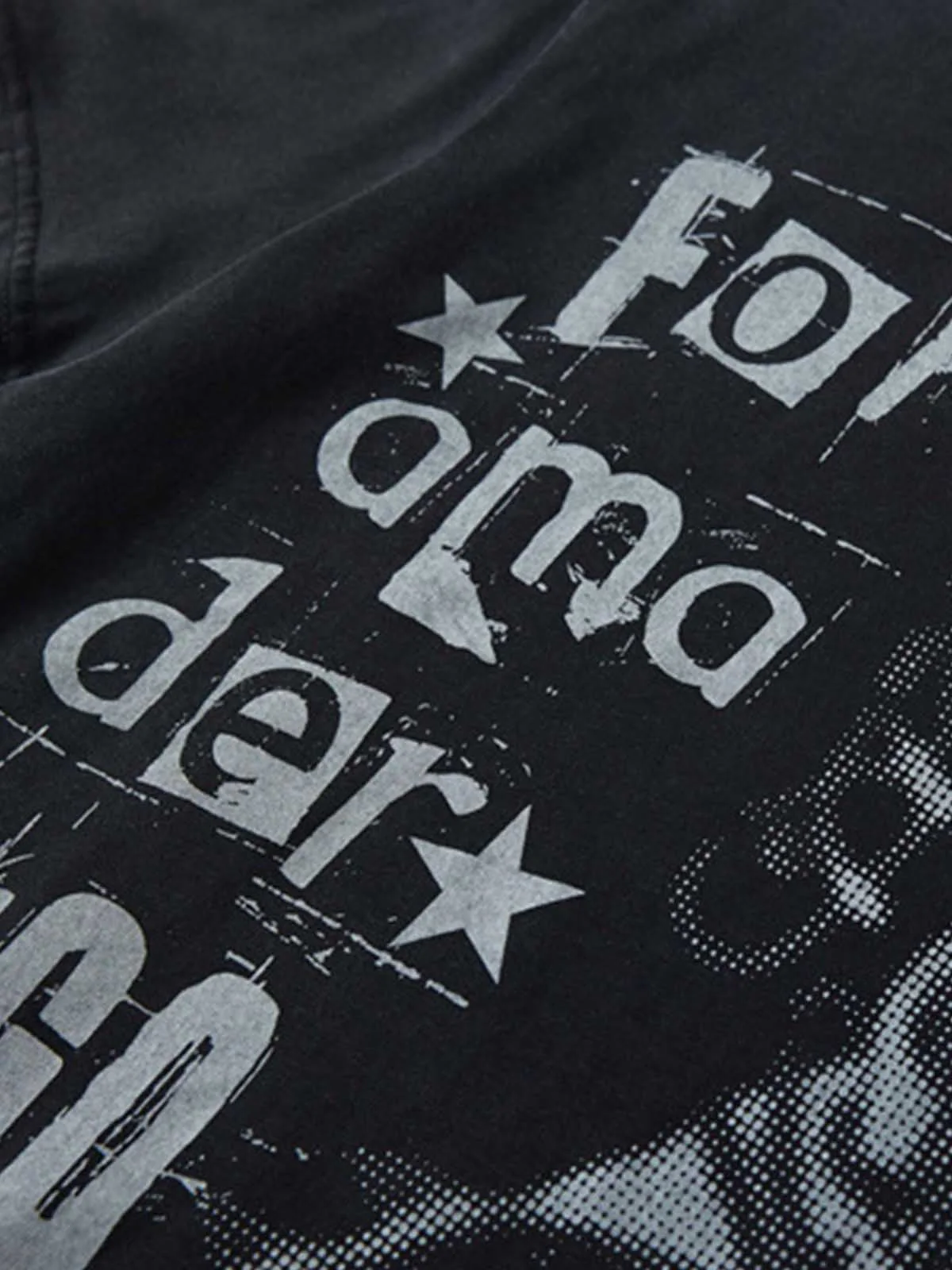 Cyber Portrait Graphic Oversized T-Shirt - Image 8