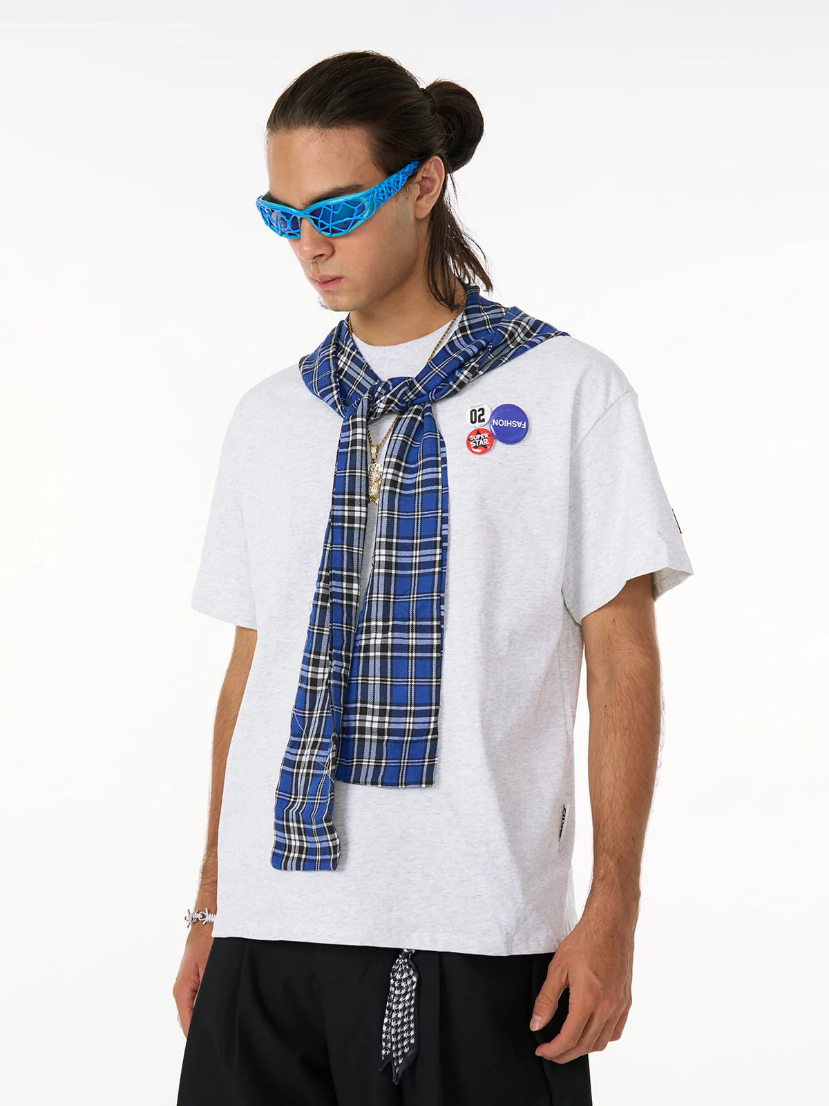 Jersey Knit Detachable Badge Hooded Plaid Cape T-Shirt - Image 3