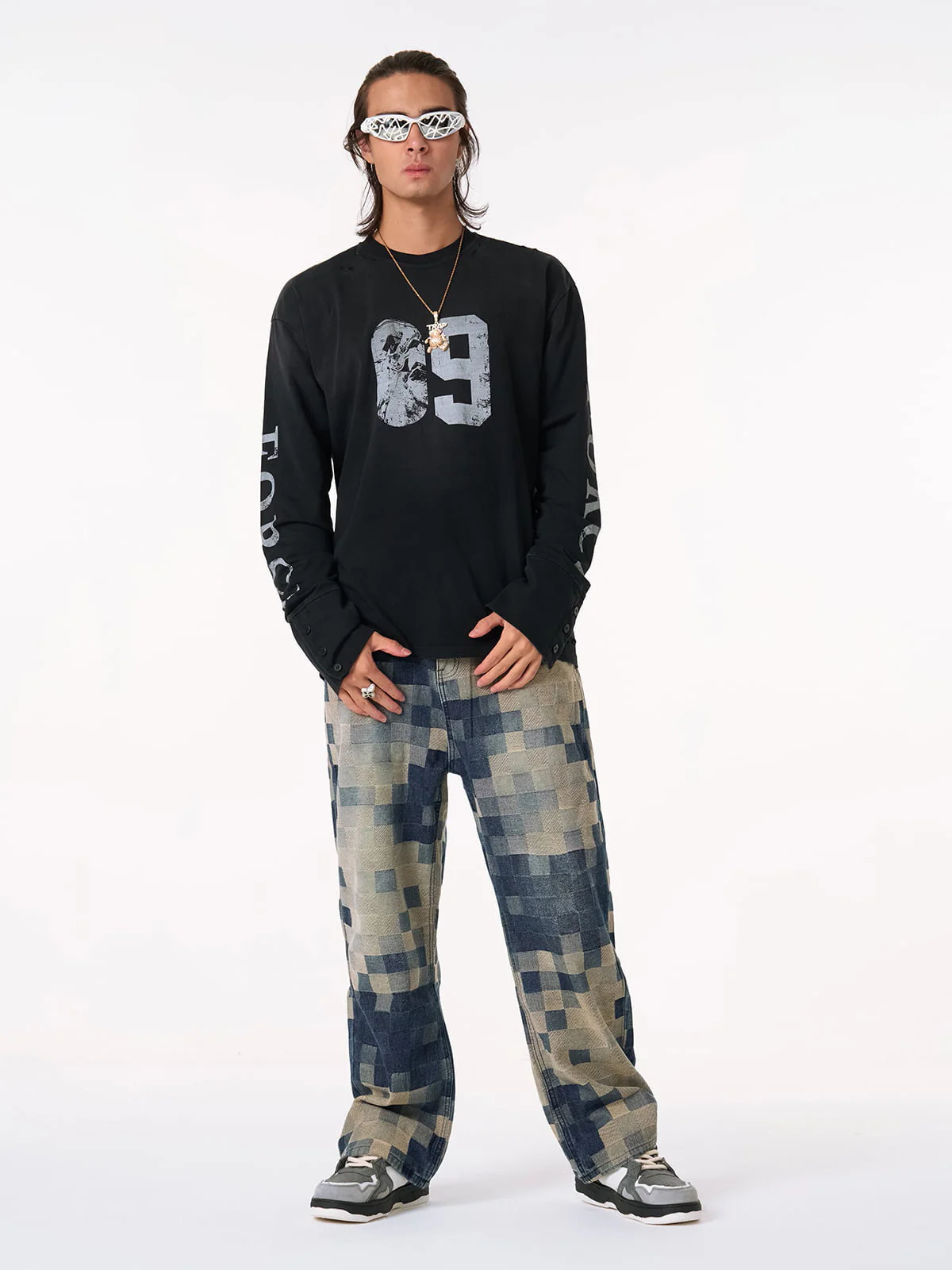 Distressed NO. 09 Long Sleeve T-Shirt - Image 5