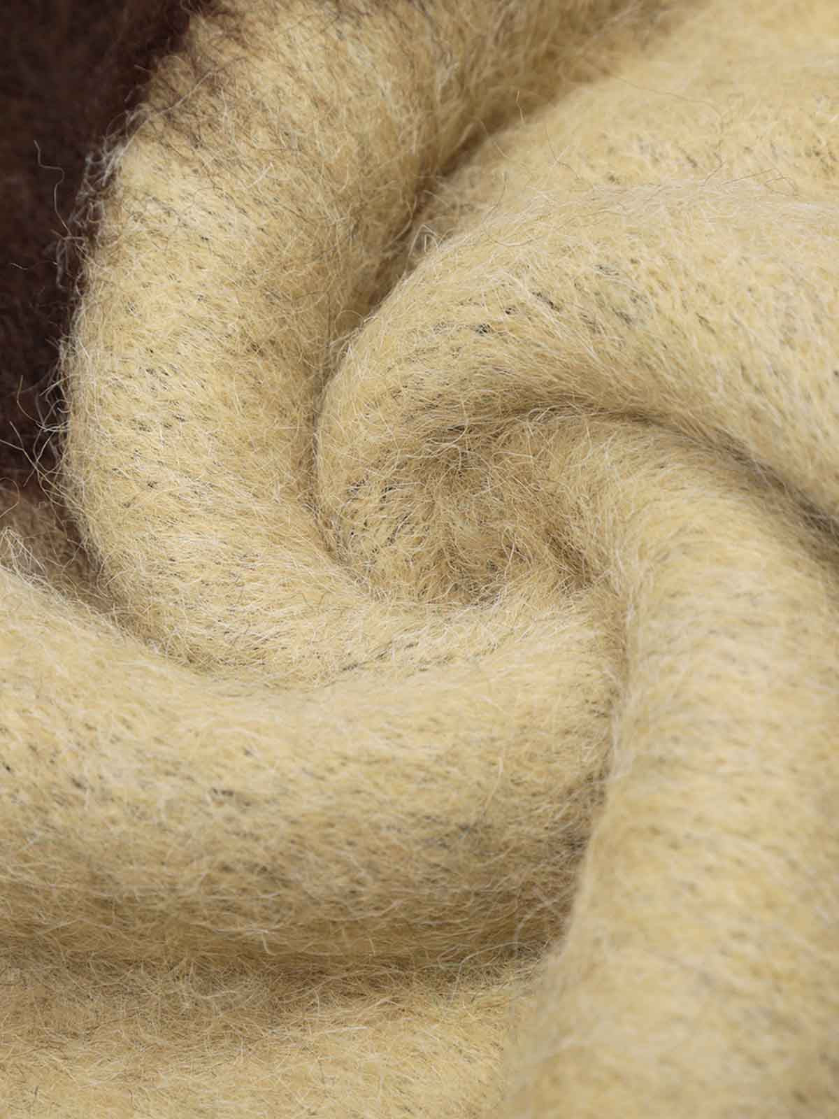 Embroidered Camouflage Shaggy Knitted Sweater - Image 10