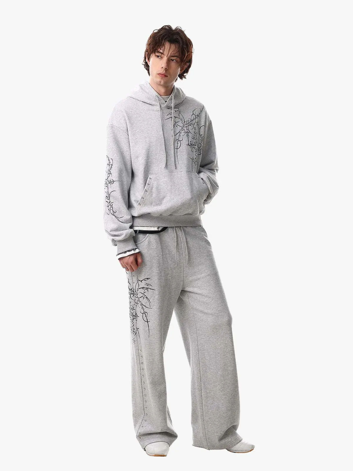Floral Line Art Studded Pocket Hoodie - Image 3