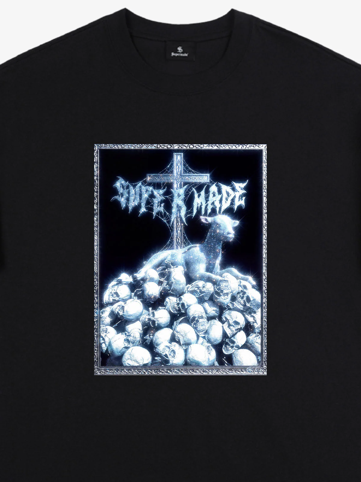 Gothic Cross Skull Graphic T-Shirt - Image 3