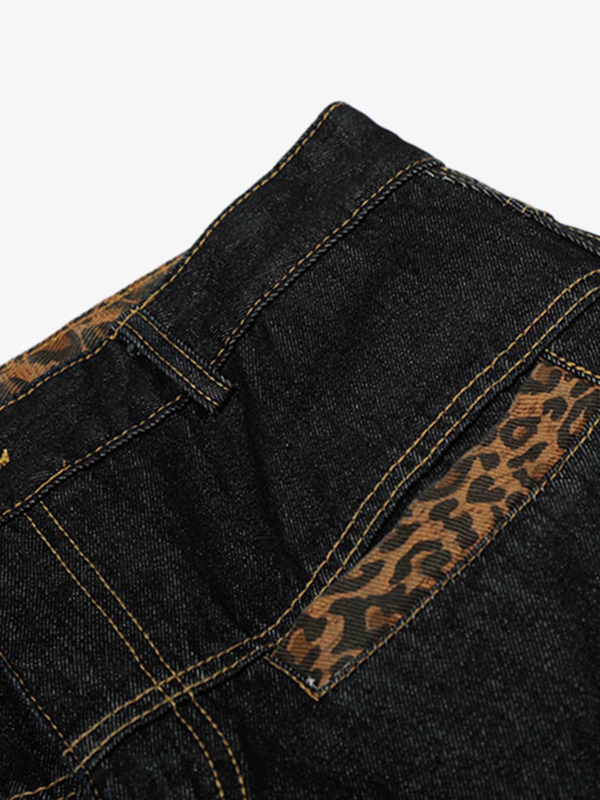Leopard Print Trim Washed Jeans - Image 6