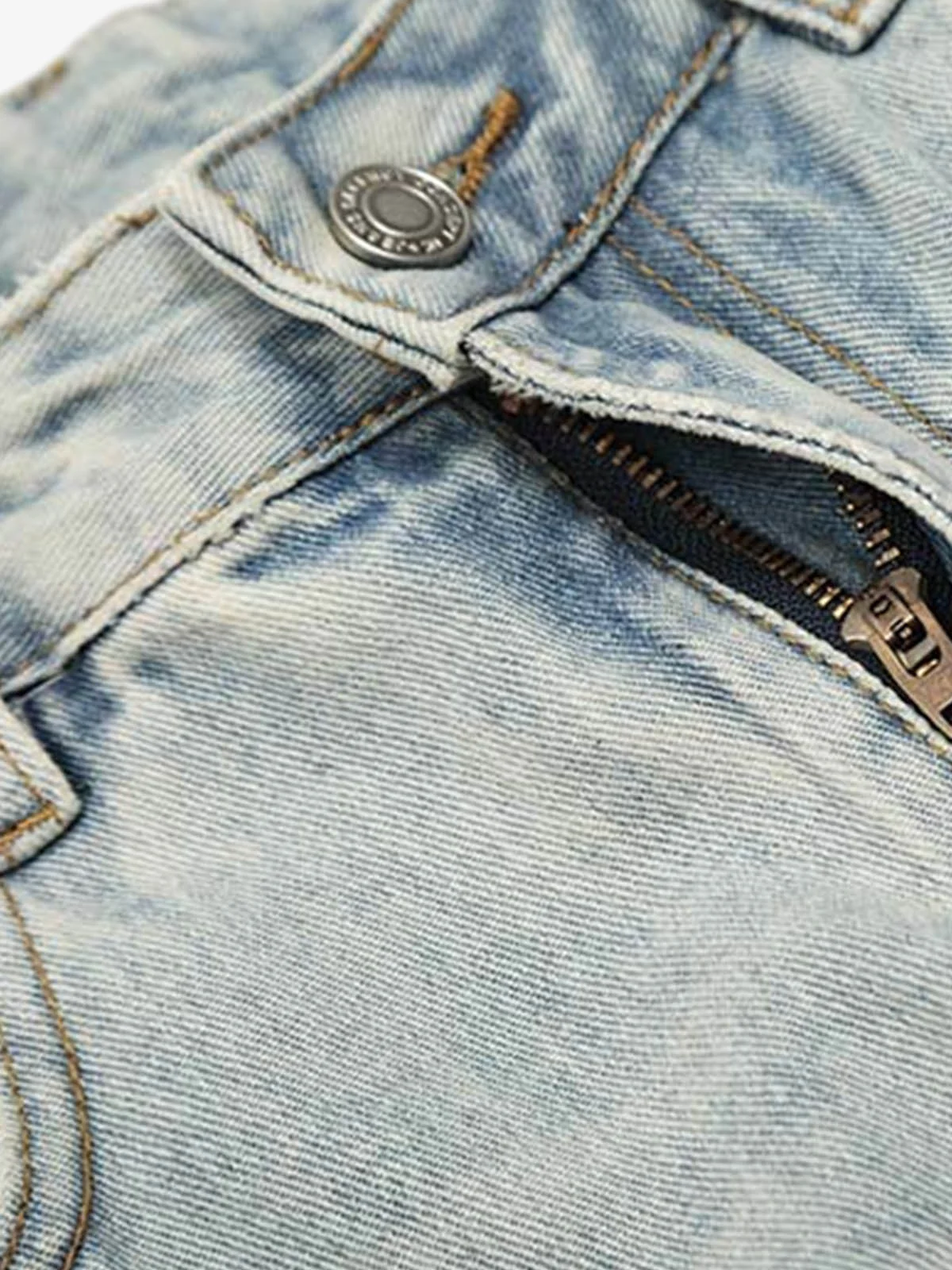 Light Wash Loose Fit Denim Jorts - Image 6