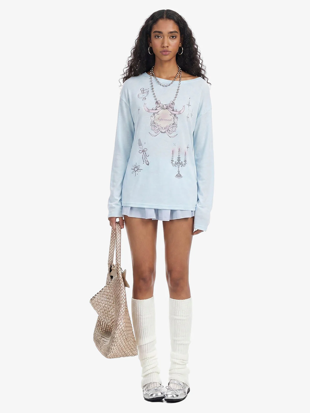 Off Shoulder Bow Graphic Long Sleeve T-Shirt - Image 4