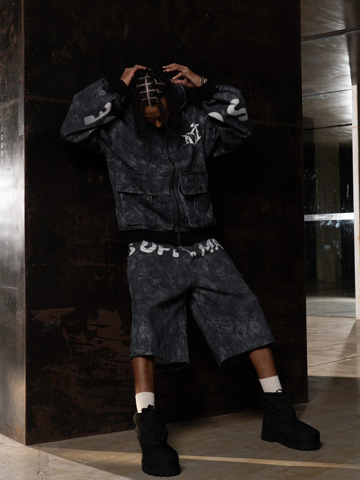 Original Oversized Denim Hoodie And Shorts Set - 2583 - Image 10