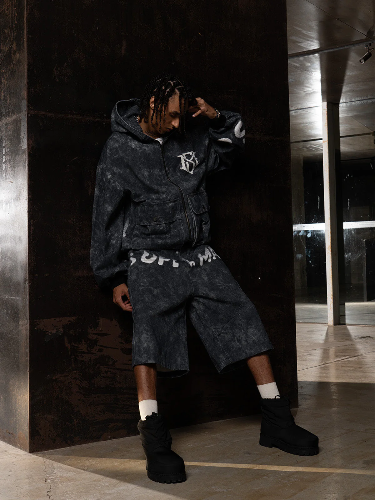 Original Oversized Denim Hoodie And Shorts Set - 2583 - Image 6