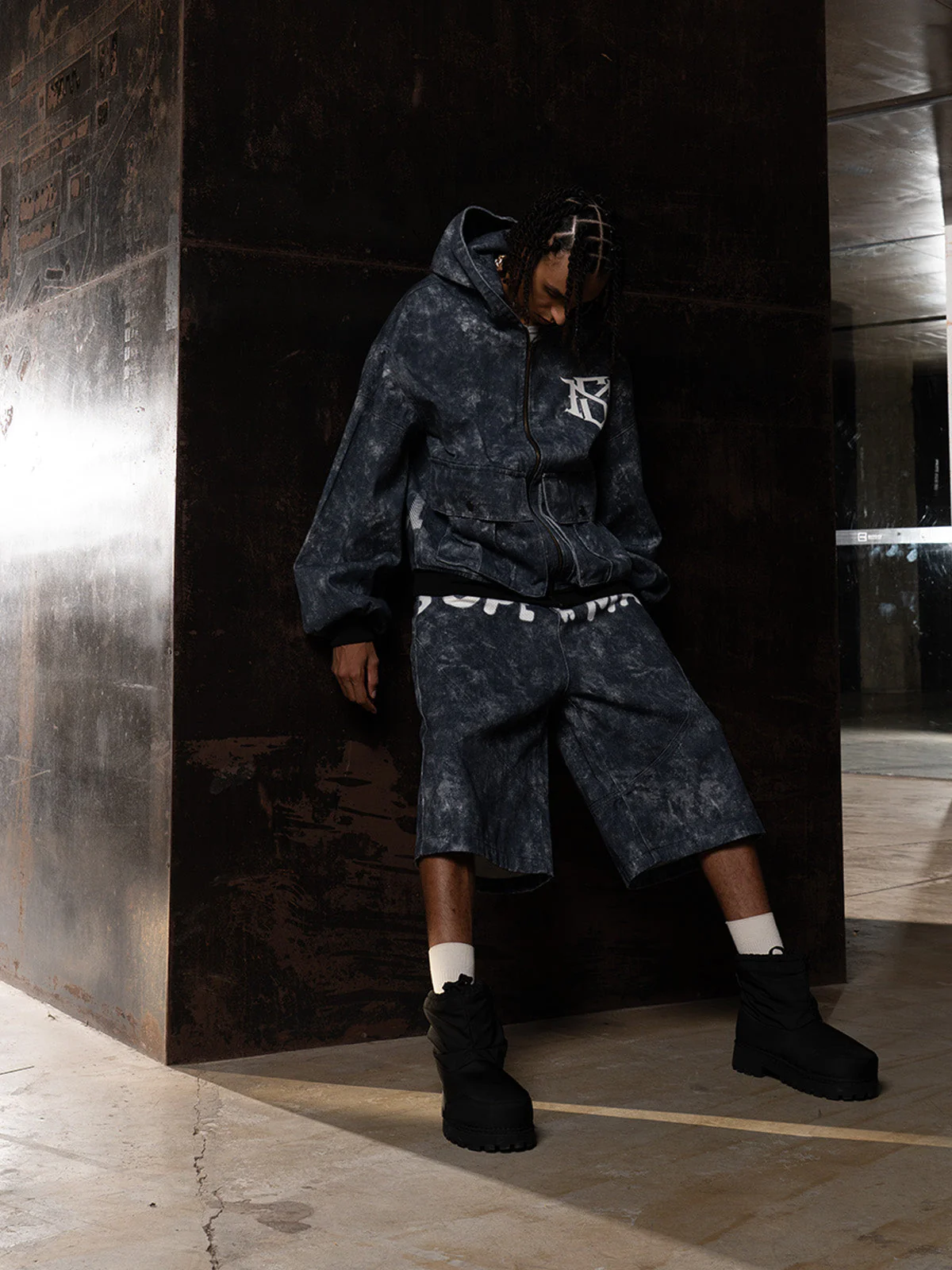 Original Oversized Denim Hoodie And Shorts Set - 2583 - Image 8