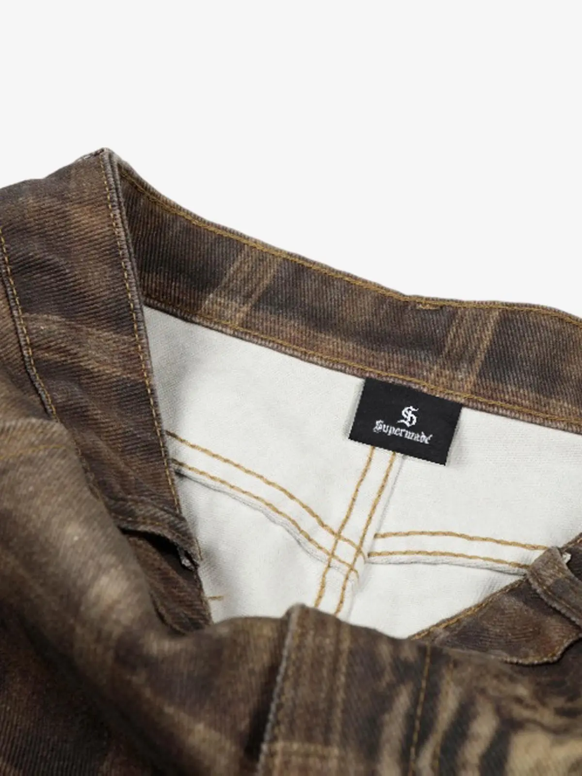 Plaid Leopard Print Cargo Barrel Jeans - Image 9