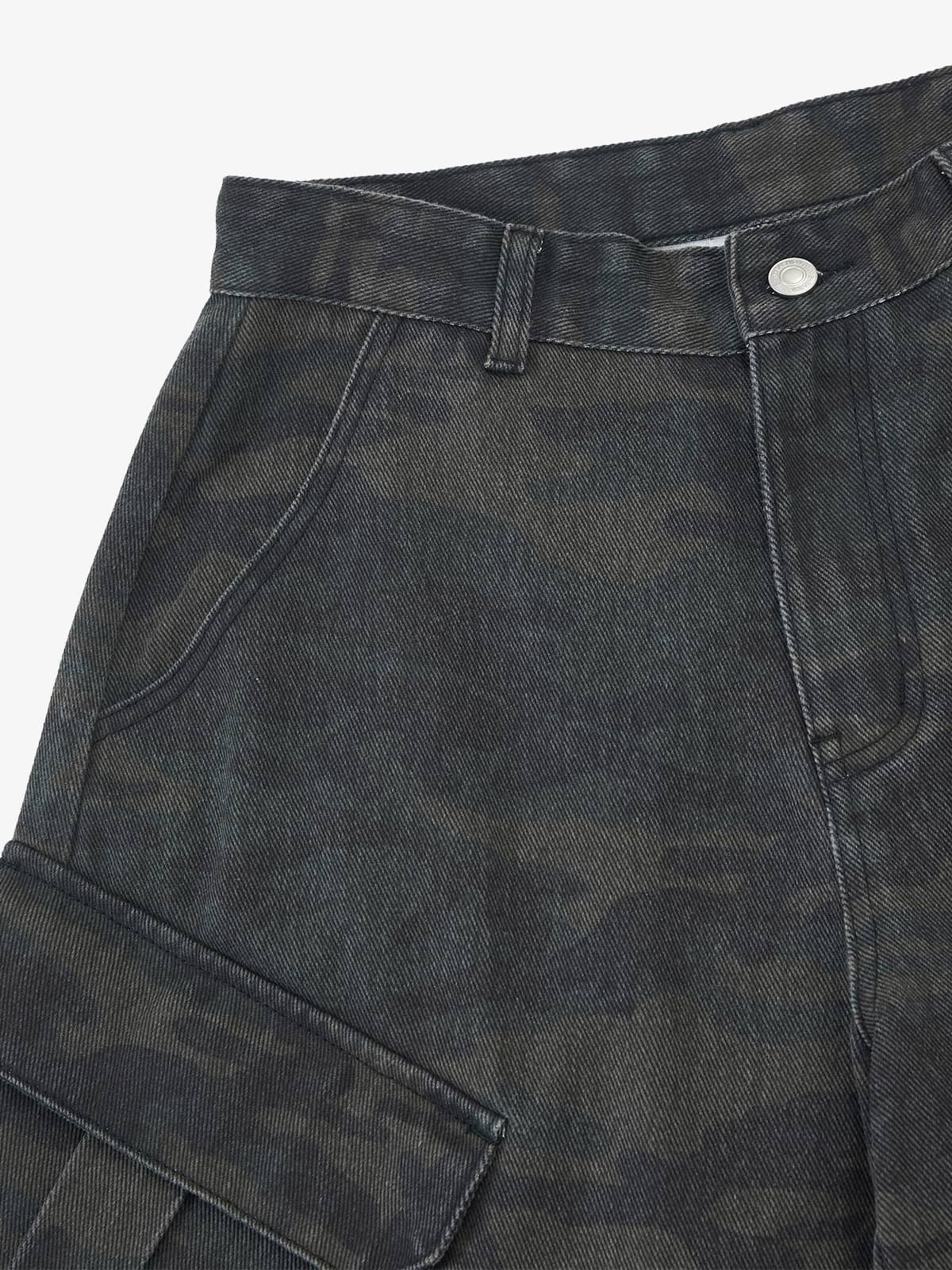 Retro Camo Multi-Pocket Cargo Barrel Pants - Image 4