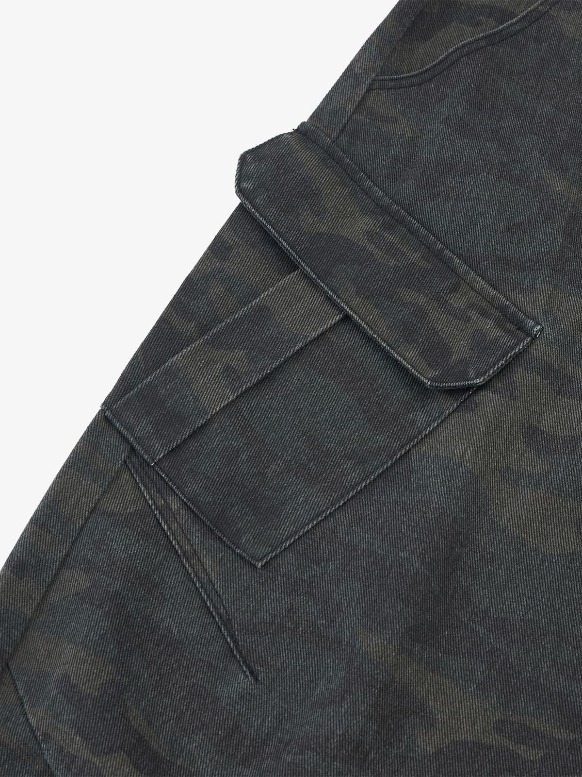 Retro Camo Multi-Pocket Cargo Barrel Pants - Image 5