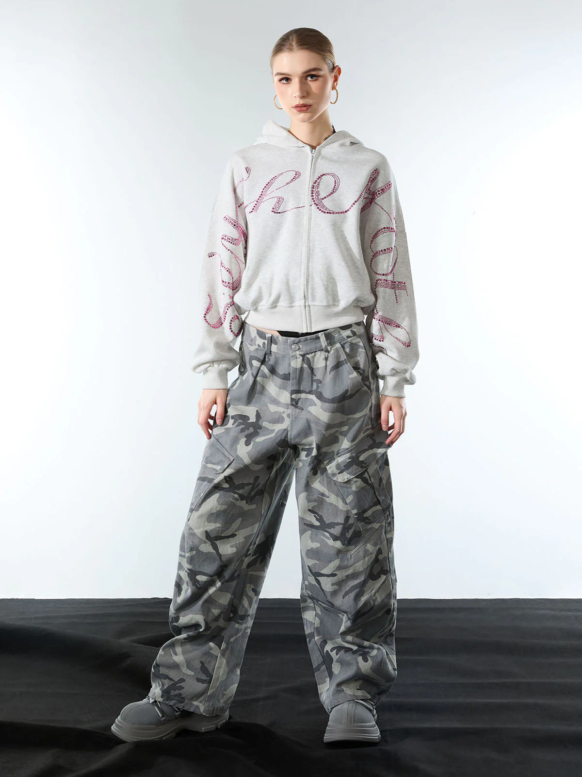 Snow Camouflage Machete Wide-Leg Cargo Barrel Pants - 2548 - Image 6