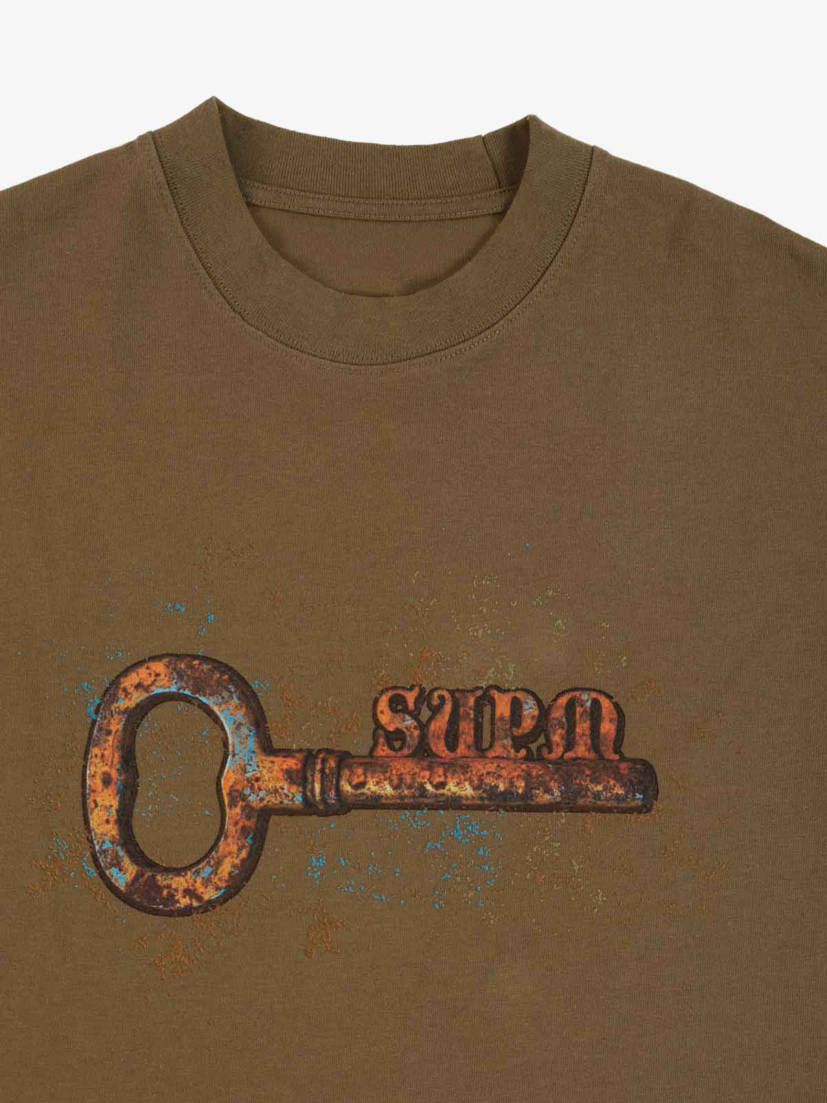 Supermade Rusty Metal Key Print T-Shirt - Image 17