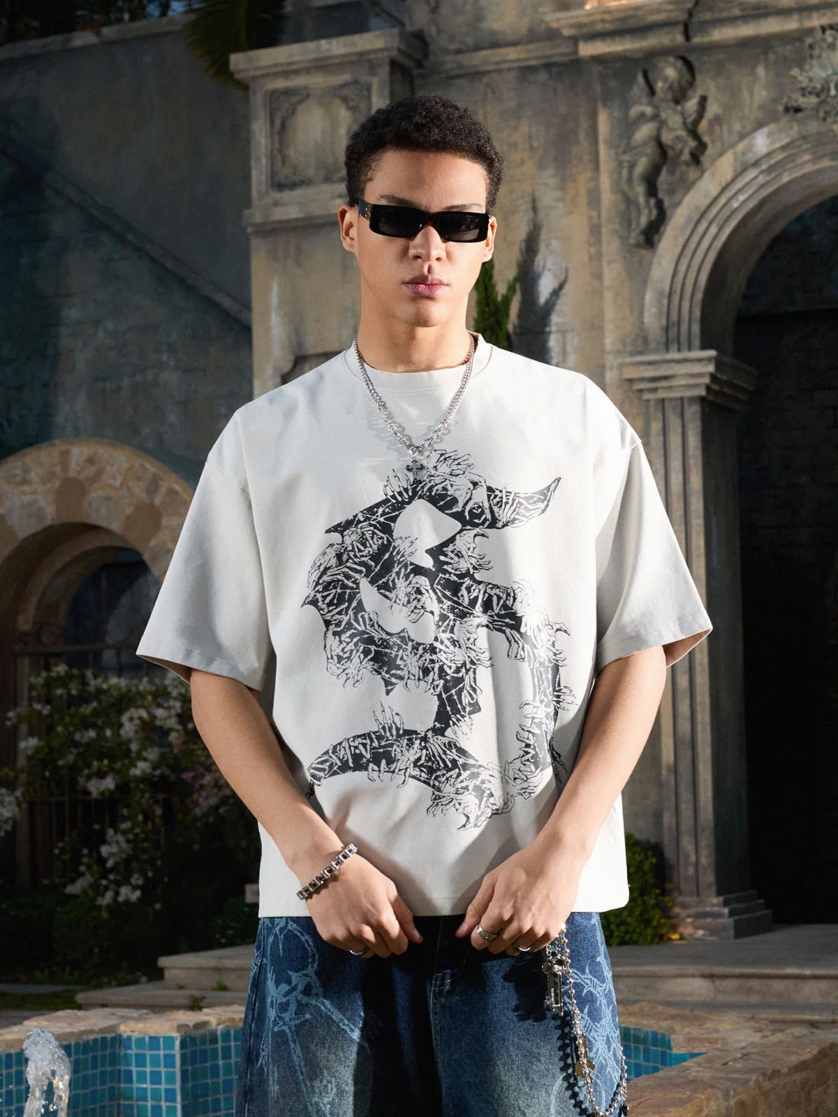 Supermade Thorn Claw "S" T-Shirt