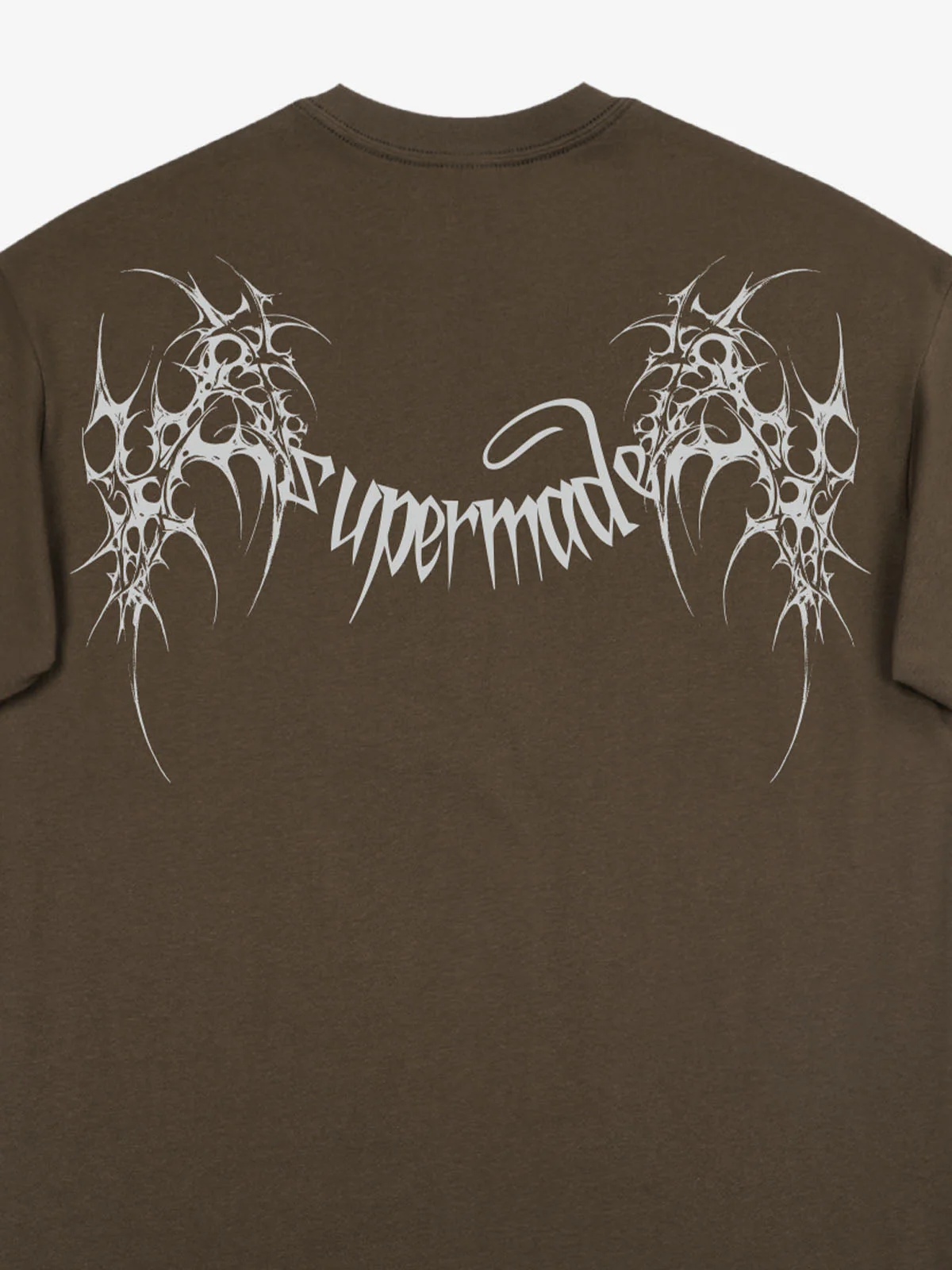 SUPM Gothic Sharp Letter Graphic T-Shirt - Image 30