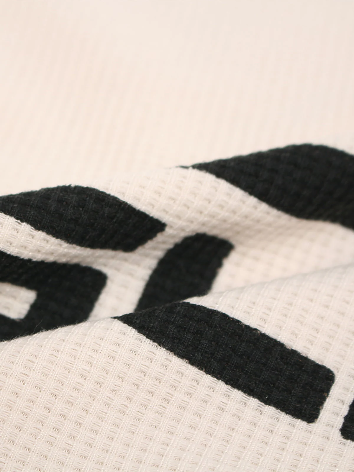 Textured Waffle SUPM Letter Graphic Long Sleeve T-Shirt - 2600 - Image 11