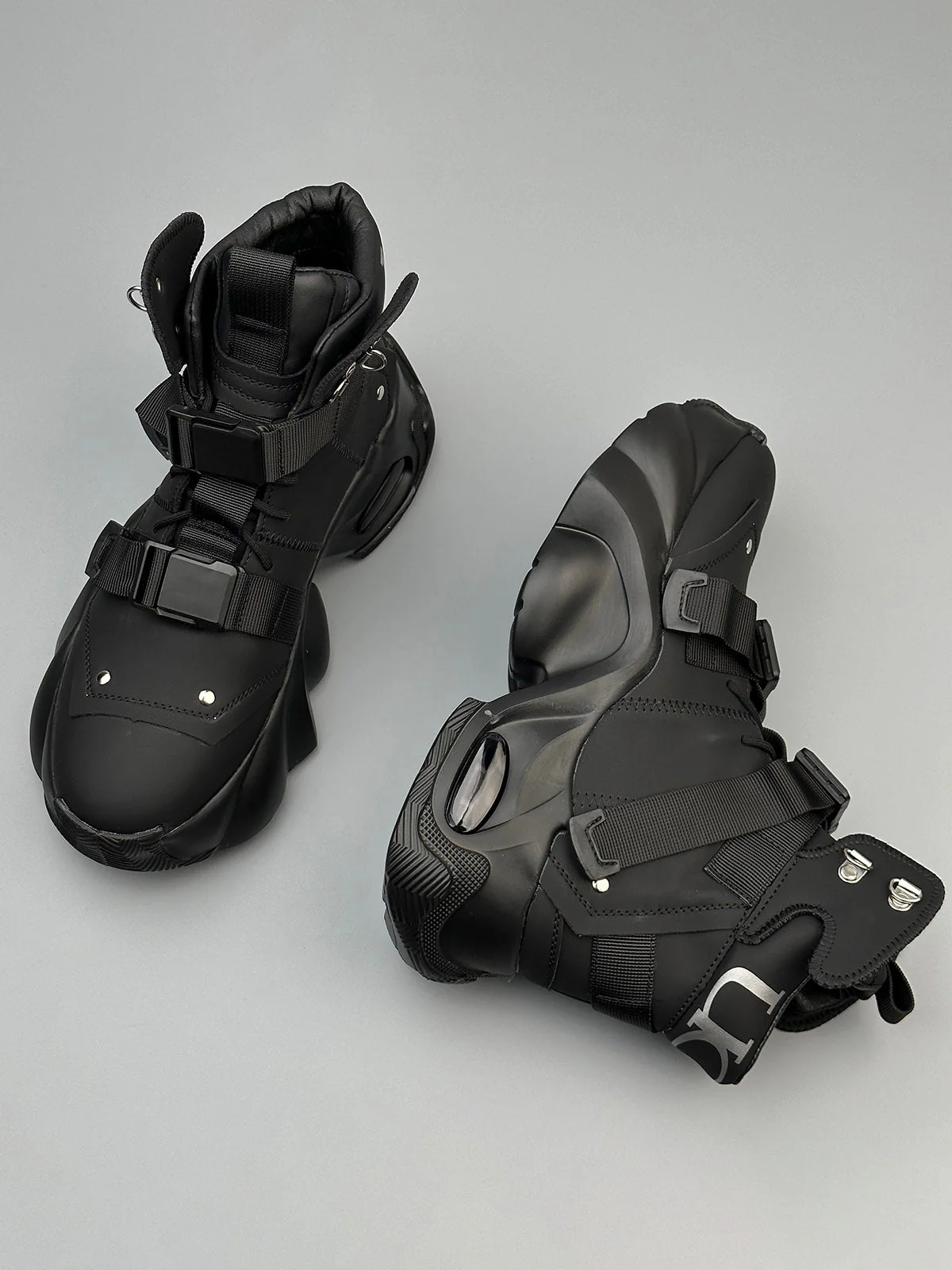Dual-Strap Stealth Runner Boots - Image 4