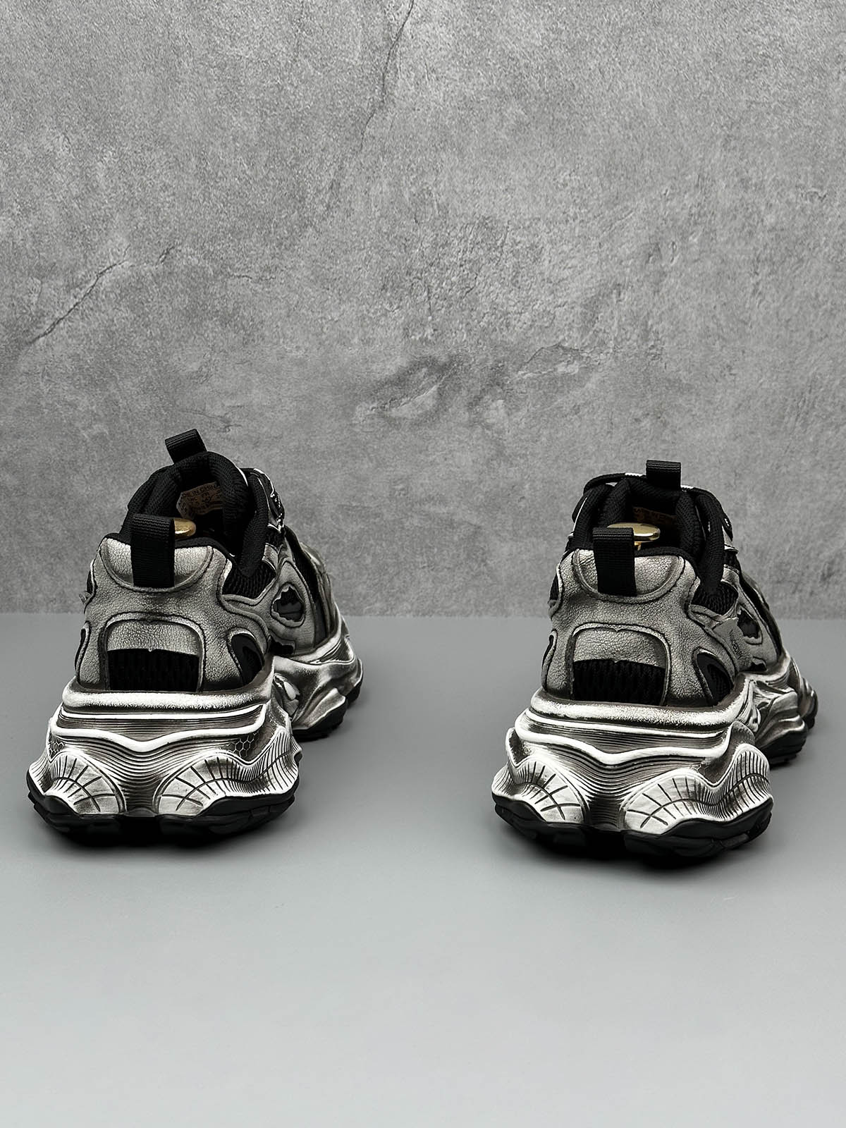 Chunky Sole Breathable Running Sneakers - Image 16