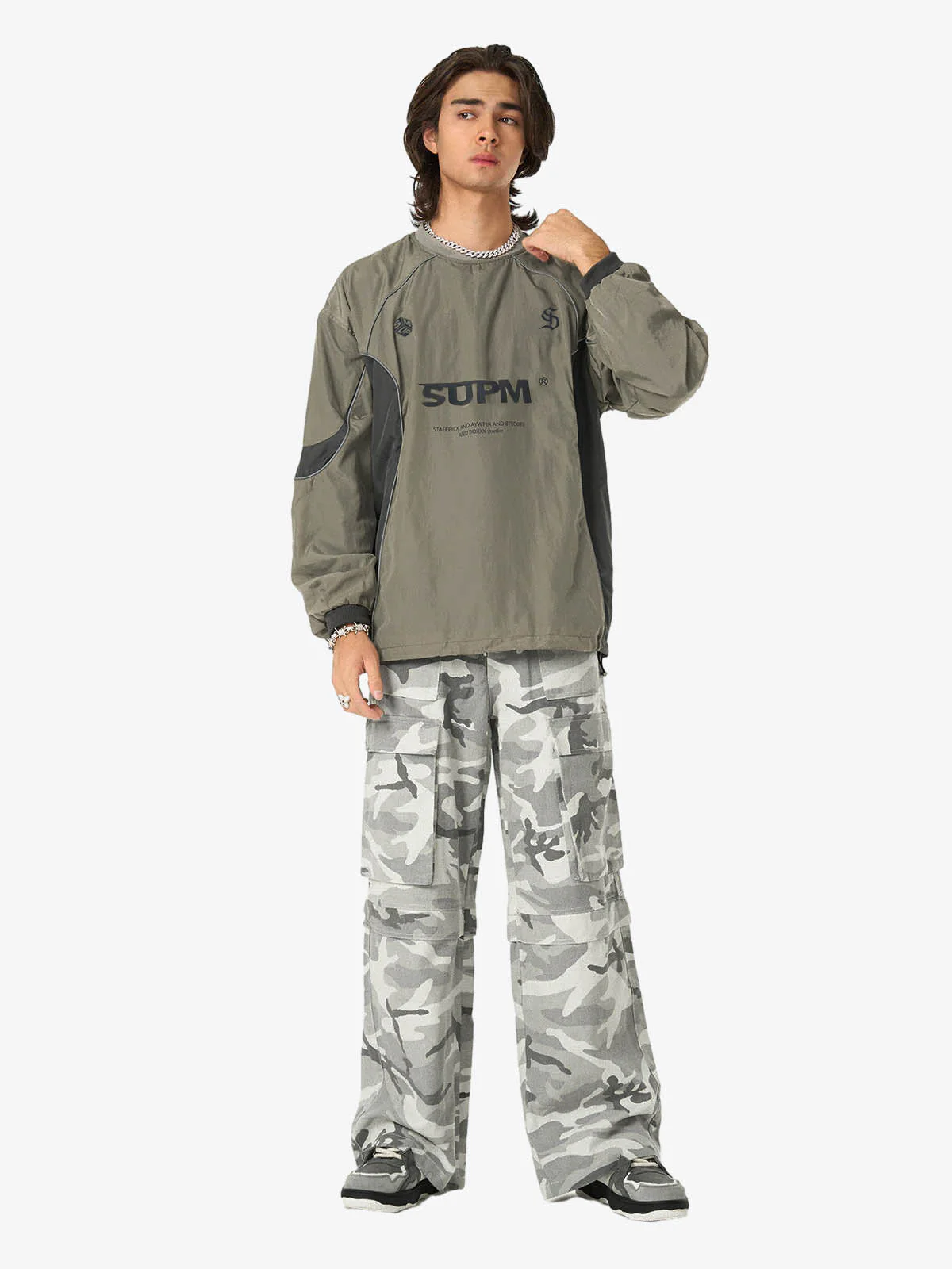 Sporty Outdoor Long-Sleeve T-Shirt - Image 5