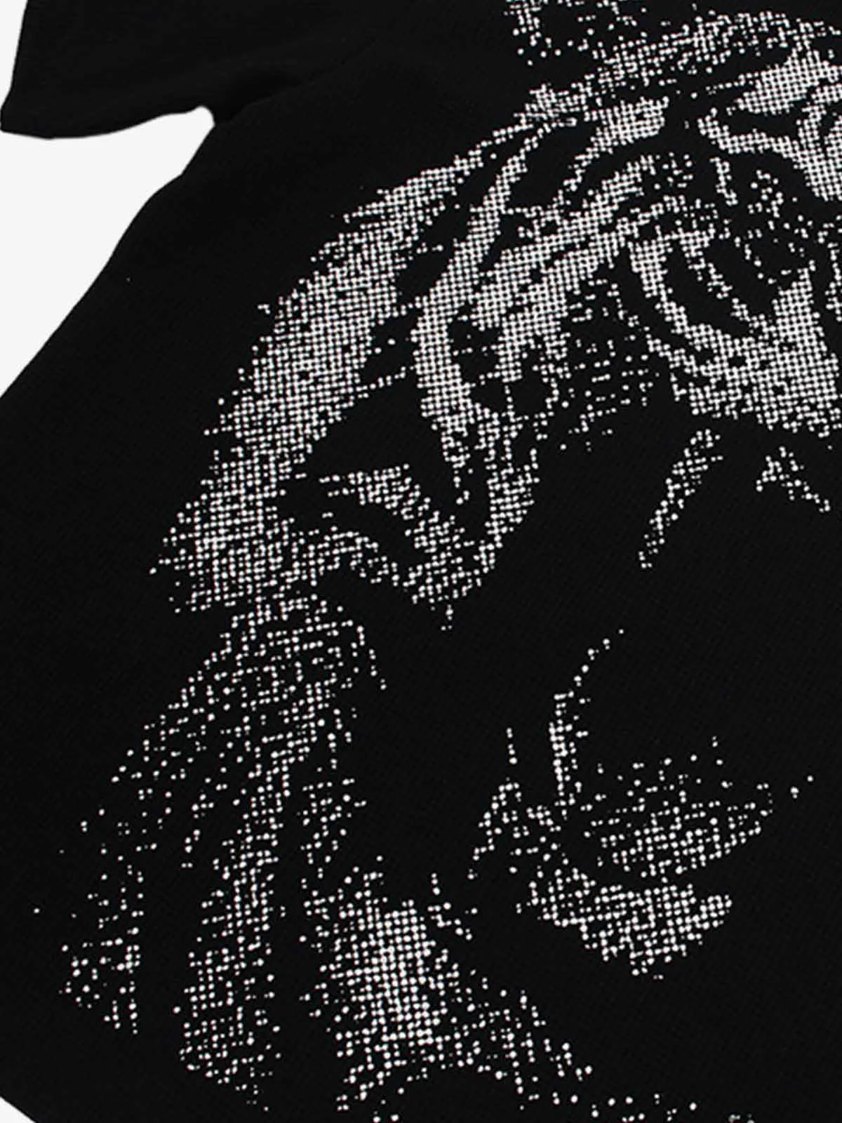 Tiger Graphic Star Sleeve T-Shirt - Image 6
