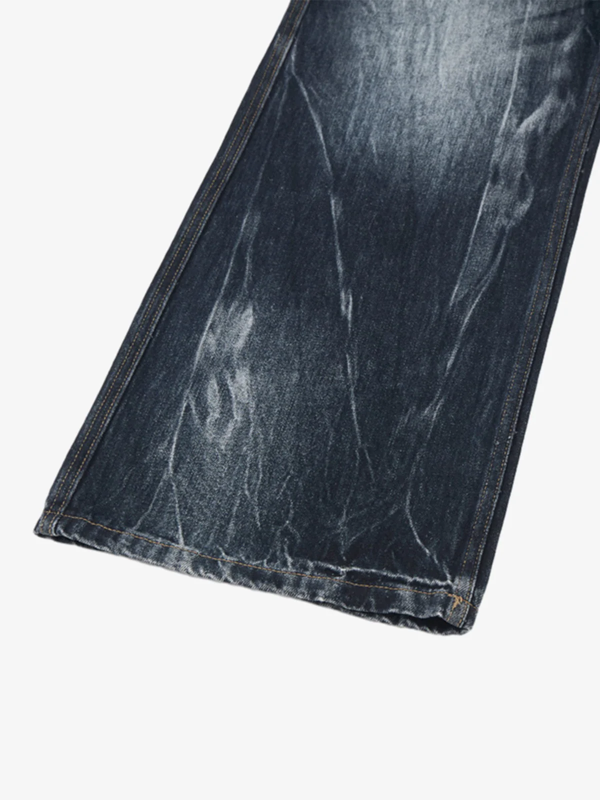 Vintage Distressed Wash Wide Leg Jeans - Image 7