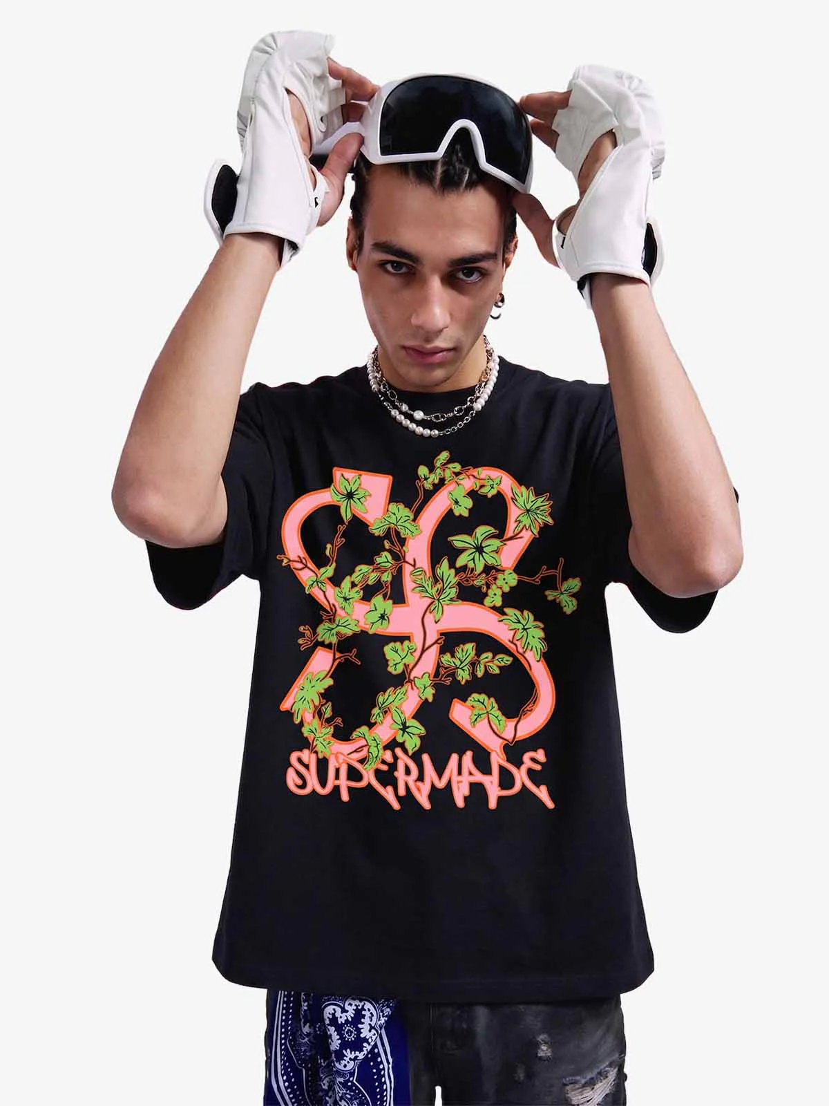 Vintage Double S Vine Graphic T-Shirt