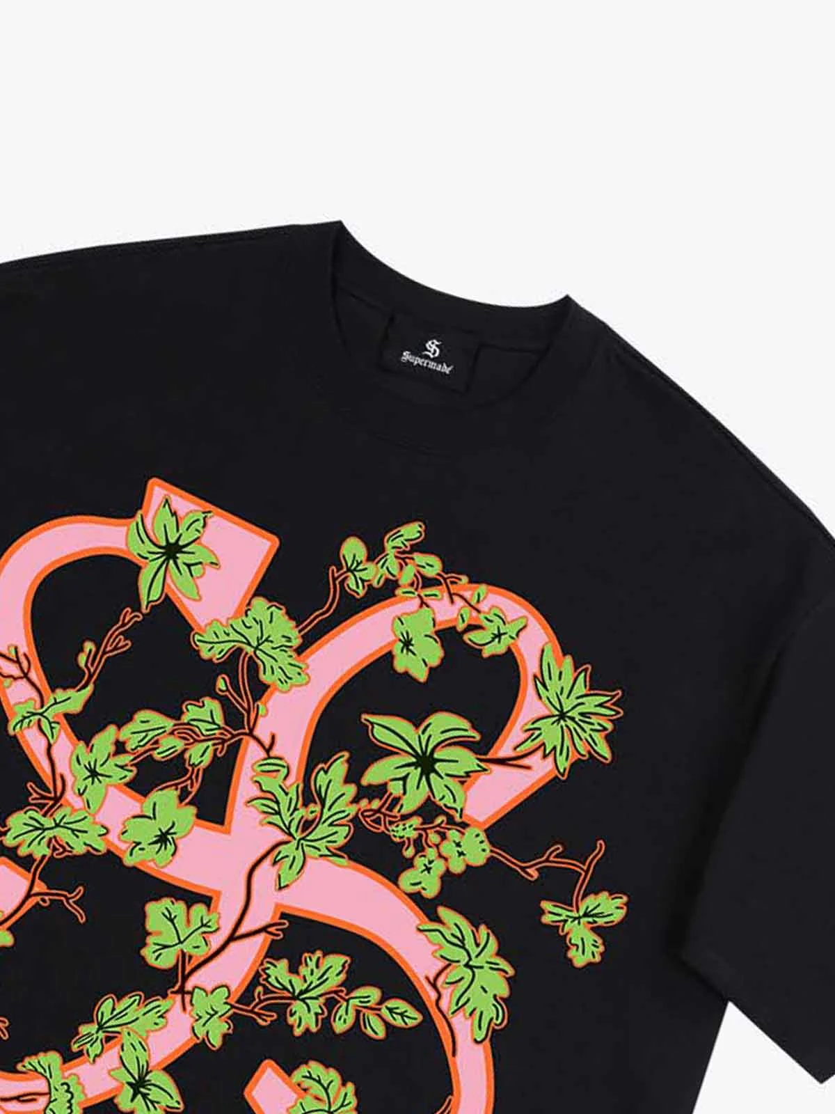 Vintage Double S Vine Graphic T-Shirt - Image 7