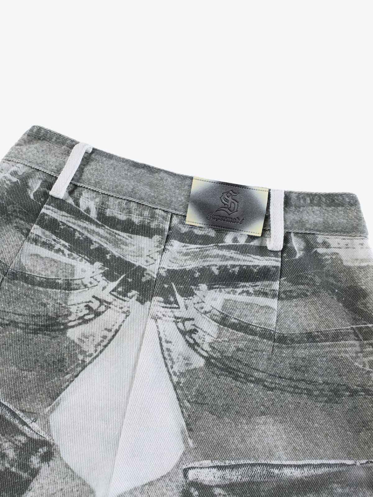 Vintage Illusion Graphic Ultra-Baggy Jeans - Image 7