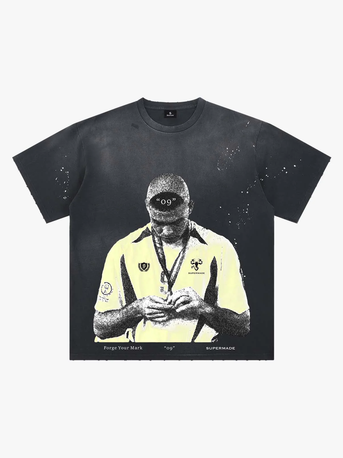 Vintage Soccer Figure Graphic T-Shirt - Image 5